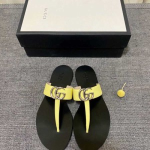 Sandalias  zapatillas para mujeres Gucci