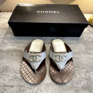 Sandalias  zapatillas para mujeres Chanel