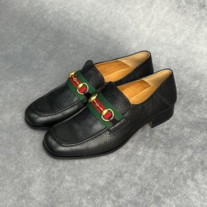 Zapatos de cuero para hombres Gucci