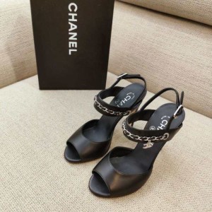 Sandalias  zapatillas para mujeres Chanel