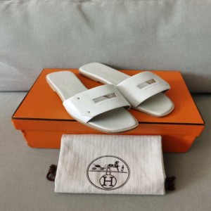 Sandalias  zapatillas para mujeres Hermes