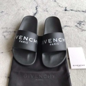 Sandalias  zapatillas para mujeres Givenchy