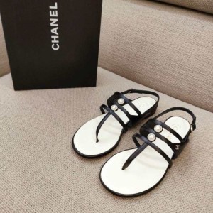 Sandalias  zapatillas para mujeres Chanel