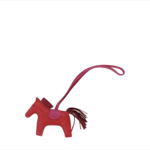 Llavero  colgante de dama Hermes Hermes colgante de pony de cuero rojo Hermes