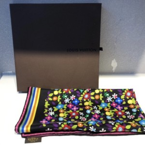 Bufanda  bufanda de seda  bufanda cuadrada de la Sra. Louis Vuitton bufanda de seda de flores de arco iris LV