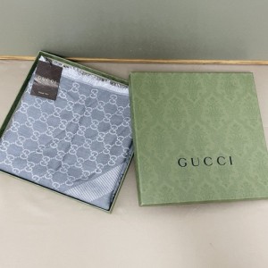 Bufanda Gucci  bufanda de seda  bufanda cuadrada bufanda grande logotipo gris bufanda de seda (140 × 140)