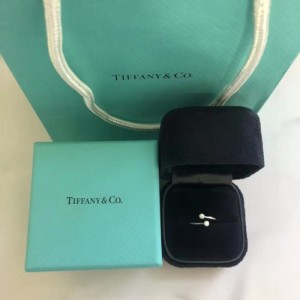 ティファニーリング指輪新品tiffany elsaシリーズpt 950プラチナダイヤモンドリング