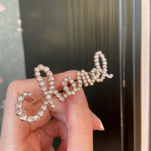 Sra. Chanel hair Hoop  hair Belt  head rope  hair clip New Alphabet Pearl Water Diamond hair clip