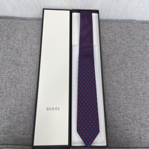 Corbata Gucci  corbata de pajarito