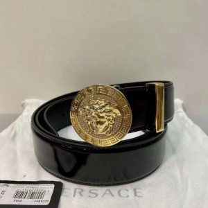 Cinturón Versace  cinturón Versace de cintura