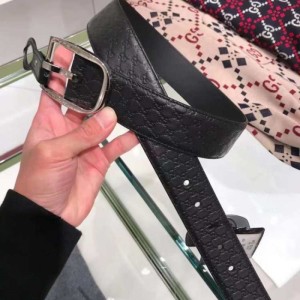 Cinturón de Gucci para hombres  cinturón de cintura Gucci para hombres con estampado negro