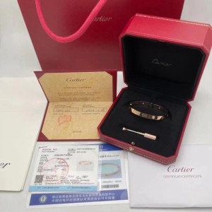 Pulsera Cartier de cuatro diamantes