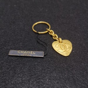 Llavero de Chanel  colgante doble llavero de amor C