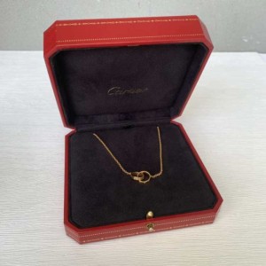 Collar de Lady Cartier  colgante Cartier Rose Gold love collar de doble anillo