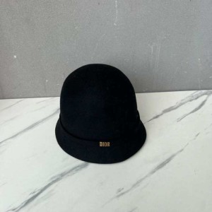 Sombrero de la Sra. Dior sombrero negro Dior