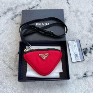 Llavero Prada  colgante