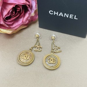 Chanel pendientes doble C pendientes