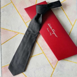 Ferragamo corbata  corbata de lazo para hombres