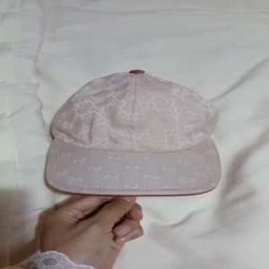 Sombrero de la Sra. Gucci sombrero de logotipo rosa Gucci sombrero