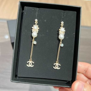 Pendientes de la Sra. Chanel pendientes de moda doble C pendientes