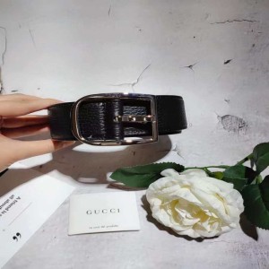 Cinturón para hombres Gucci  cinturón negro para hombres Gucci de cintura