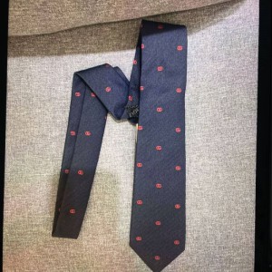 Corbata  corbata Gucci para hombres