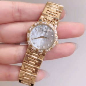 Reloj de cuarzo de la Condesa reloj de cuarzo de la Condesa de oro de 18k con diamantes