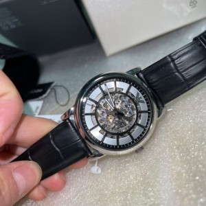 Armani Hombre reloj mecánico reloj mecánico automático reloj hueco mecánico comprado 23 días con unas 6 horas