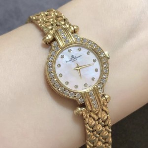 Relojes de diamantes de oro de 18k de mujeres famosas