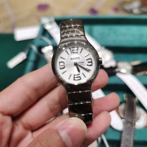 Relojes de cuarzo para mujeres de radar relojes de cuarzo para mujeres de la serie real de radares