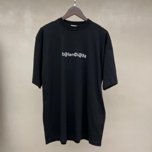  camiseta de la familia balenciaga China negra (chn)  XS