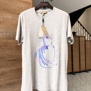 ボブリーTシャツ