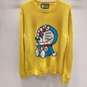 グッチレディーストップスGucciドラえもんセーター、サイズM