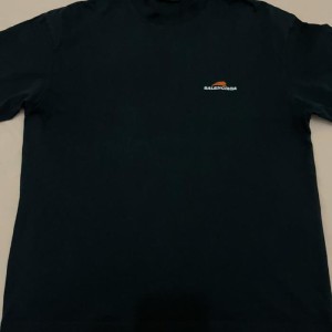 Camiseta masculina de balenciaga balenciaga