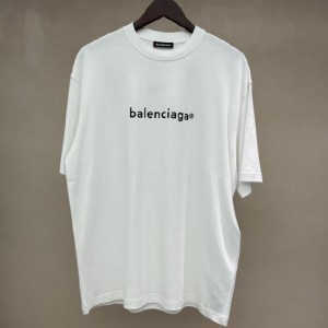 チューリッヒ家Tシャツホワイト系チャイナ（CHN）XS