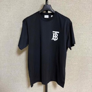 ボブリーTシャツ