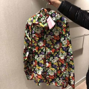 Chaqueta de la Sra. Gucci chaqueta de oto?o estampada a prueba de viento chaqueta versión suelta abrigo