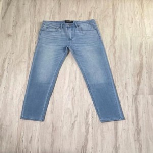 Denia 22 nuevos jeans lavados con agua elástica en verano