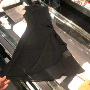 Vestido de la Sra. miao, vestido de perspectiva negro miumiu