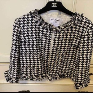 La blusa de la Sra. chanel, Chanel