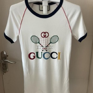 グッチさんTシャツカラーアルファベットテニスラケットメール