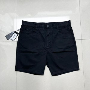 Pantalones cortos masculinos anprio Armani 50 - 52 - 54 para hacer un pedido