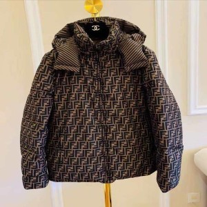 Chaqueta de plumón de la Sra. Fendi Fendi