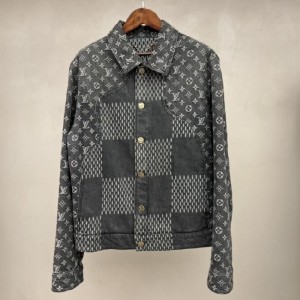  chaqueta de Louis Vuitton gris Italia [lt]  48