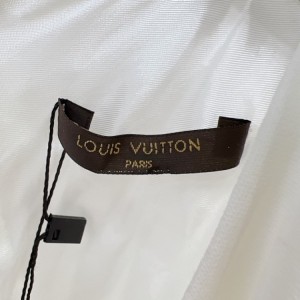  Sra. Louis Vuitton blusa blanca China (chn)  XS