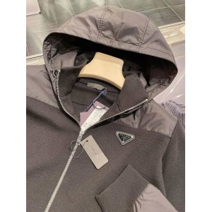 Chaqueta masculina Prada chaqueta cremallera estándar de metal de colores en oto?o e invierno