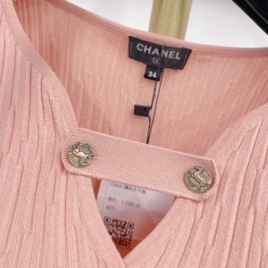 Camiseta feminina Chanel vermelha da China (CHN) tamanho XS